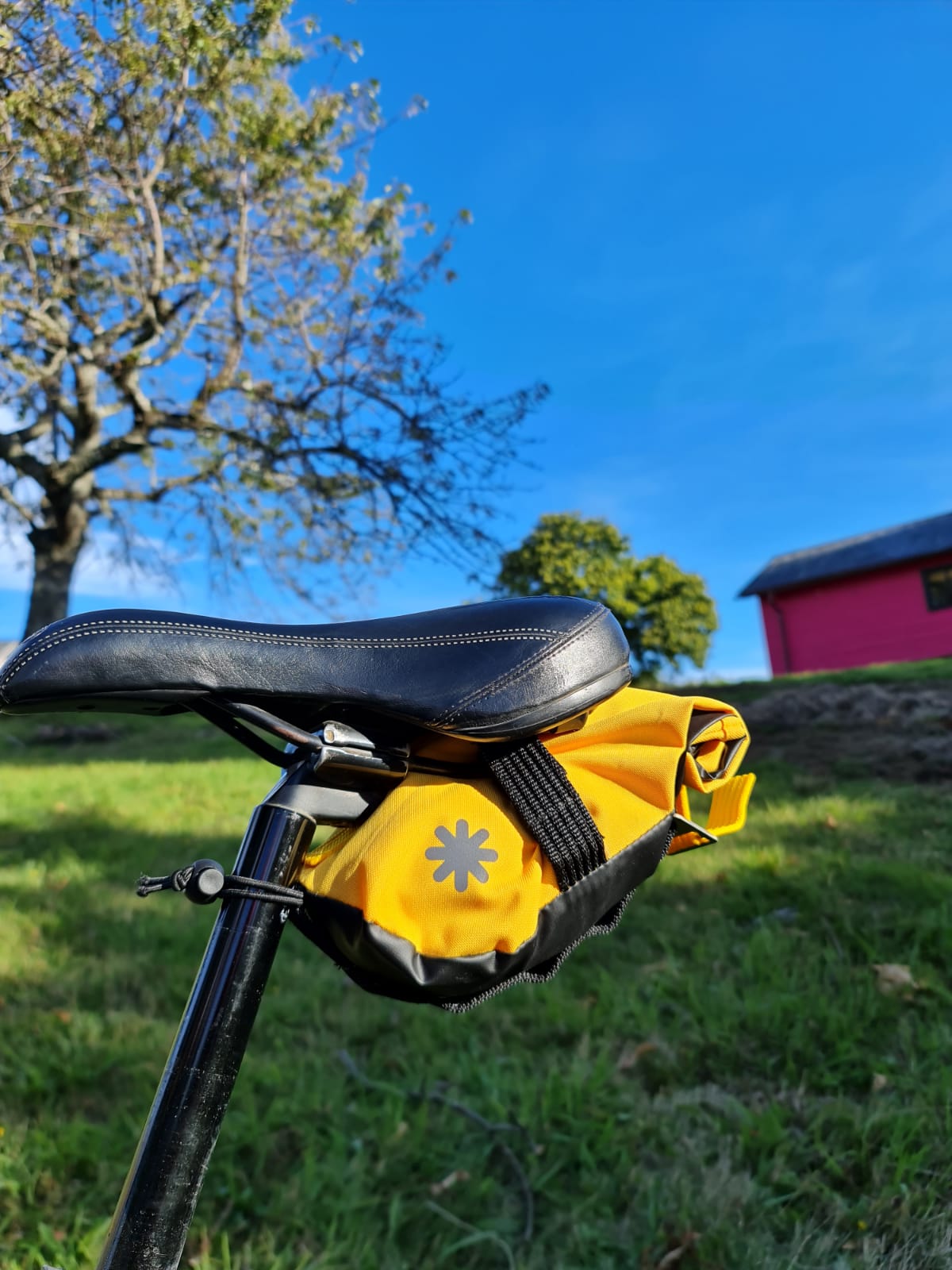 Bolso de sillín YACA
